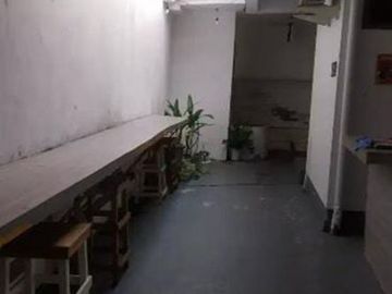 Rumah Mewah Hook di Kertajaya Indah Daerah Manyar