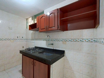 apartamento en venta en primero de mayo. Cod V6553
