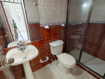 apartamento en venta en primero de mayo. Cod V6553