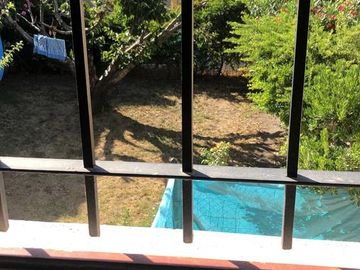 Casa en venta - 4 Dormitorios 3 Baños 2 Cocheras - 440Mts2 - Necochea