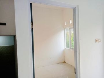 RUMAH CANTIK SIAP HUNI 2LANTAI DAERAH PEMDA KULON PROGO