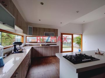 ¡Vive el Sueño de tener tu casa de campo🏡 
Descubre tu refugio perfecto en el condominio de casas de campo Las Praderas de San Andrés. Esta espectacu