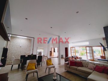 ¡Vive el Sueño de tener tu casa de campo🏡 
Descubre tu refugio perfecto en el condominio de casas de campo Las Praderas de San Andrés. Esta espectacu