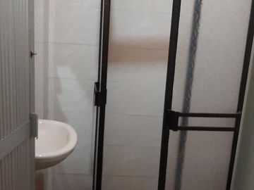 FINCA DE RECREO ASEQUIBLE A 3 MINUTOS DESDE BARBOSA ANTIOQUIA COLOMBIA.
