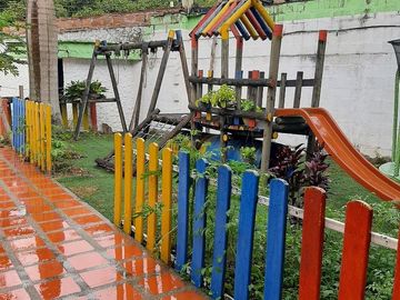 FINCA DE RECREO ASEQUIBLE A 3 MINUTOS DESDE BARBOSA ANTIOQUIA COLOMBIA.