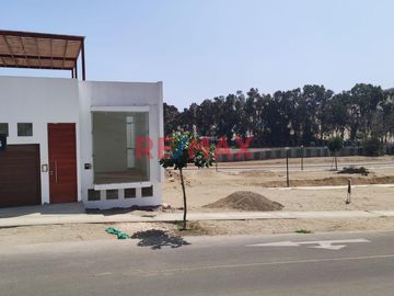 Venta Terreno / Lote en Bujama 
Vendo Terreno en Condominio Alto Bujama, I Etapa, a 5 Min del Boulevard de Asia
¡OPORTUNIDAD! Se vende terreno de 16