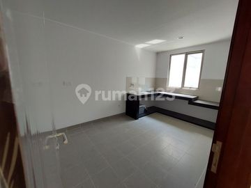 Promo Rumah Di Golf Island Uk12x25,siap Huni