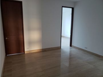SE ALQUILA APARTAMENTO DE LUJO EN SANTA MARIA LINEA BLANCA