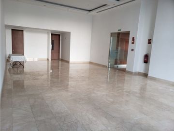 SE ALQUILA APARTAMENTO DE LUJO EN SANTA MARIA LINEA BLANCA