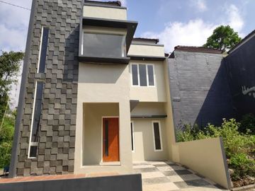 Rumah Villa Ready Stock Siap Huni Kota Batu | 0