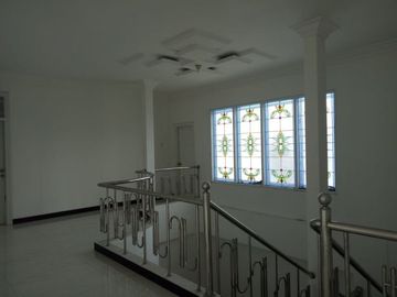 Rumah minimalis luas setrategis pondok kelapa