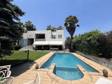 Casa en Venta en Santuario del Valle/Los Trapenses | Casa en Venta 5D4B | Lo Barnechea | One Propiedades
