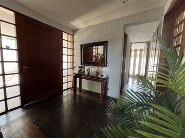 Casa en Venta en Santuario del Valle/Los Trapenses | Casa en Venta 5D4B | Lo Barnechea | One Propiedades