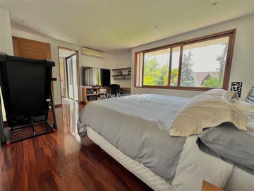 Casa en Venta en Santuario del Valle/Los Trapenses | Casa en Venta 5D4B | Lo Barnechea | One Propiedades
