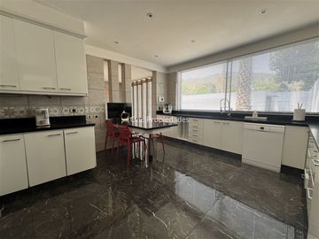 Casa en Venta en Santuario del Valle/Los Trapenses | Casa en Venta 5D4B | Lo Barnechea | One Propiedades