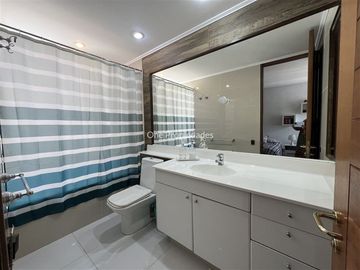 Casa en Venta en Santuario del Valle/Los Trapenses | Casa en Venta 5D4B | Lo Barnechea | One Propiedades