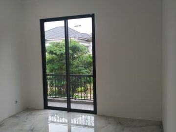 Rumah Mewah Jadeite Serpong Bsdcity Dekat Depark Mall Tol Harga Nego