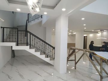 Rumah Mewah Jadeite Serpong Bsdcity Dekat Depark Mall Tol Harga Nego