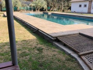 VENTA HERMOSA QUINTA EN PARQUE GAONA-MORENO.