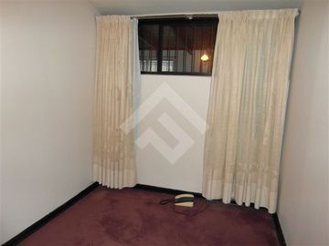 Casa en venta en La Florida; Recién bajada de precio año 1....