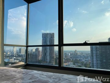2 Bedroom Condo for sale at The Esse Sukhumvit 36