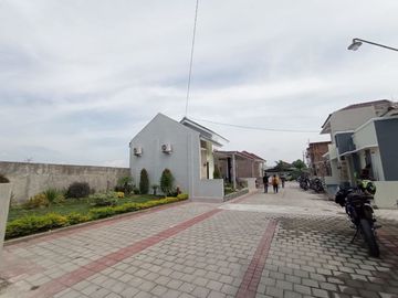 Rumah Murah, di dalam perumahan Klaten Tengah, siap KPR