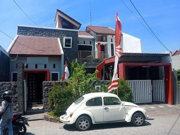 Rumah Mewah di Gayungsari Barat Termurah di Kelasnya
