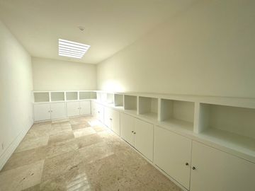Casa en con Alberca y Cine en Venta Colinas de San Javier, Guadalajara, Jalisco.