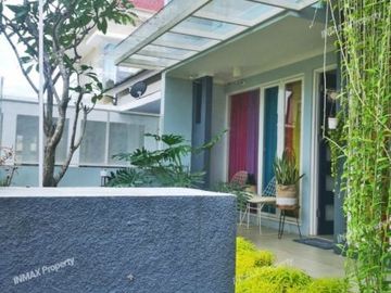 Rumah 2 Lantai Luas 187 di Araya Golf kota Malang