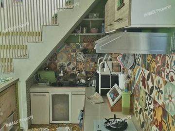 Rumah 2 Lantai Luas 187 di Araya Golf kota Malang