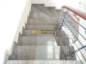 Dijual Villa Hook siap huni Komplek Juanda 1