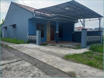 Rumah Siap Huni 4 Kamar ; Dekat Stasiun Klaten