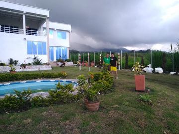 finca en venta en lago calima. Cod V12386