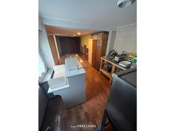 VENTA EXCELENTE CHALET CON PATIO Y PARRILLA EN FLORENCIO SANCHEZ