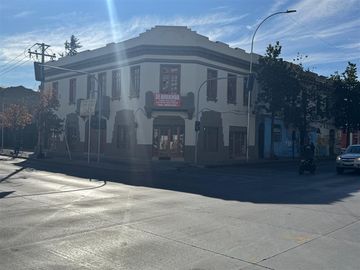 NUEVA-DISPONIBLE! OFICINA-BODEGA EN EDIF. CARMEN CON MATTA