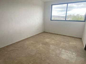 HERMOSA CASA EN VENTA PARQUE AGUASCALIENTES, LOMAS DE ANGELOPOLIS