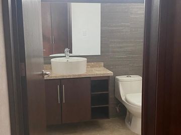 HERMOSA CASA EN VENTA PARQUE AGUASCALIENTES, LOMAS DE ANGELOPOLIS
