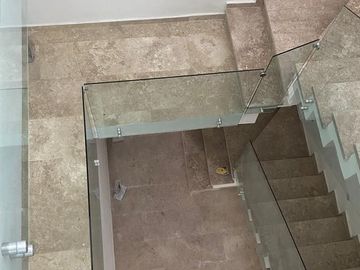 HERMOSA CASA EN VENTA PARQUE AGUASCALIENTES, LOMAS DE ANGELOPOLIS