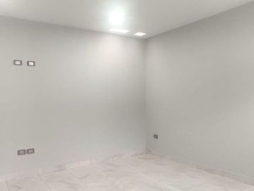 Departamento en venta con local comercial