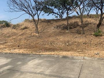 VENTA DE TERRENOS EN URBANIZACIÓN EL CONDADO