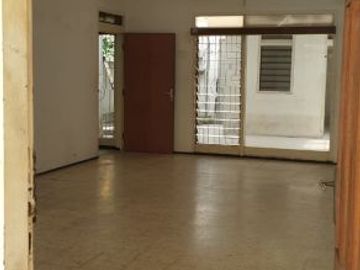 Rumah disewakan Margorejo Indah Surabaya Selatan