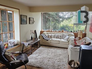 Vende exclusiva casa Paso Hondo