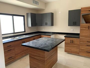 CASA EN VENTA EN SECTOR VIÑEDOS TORREÓN, COAHUILA