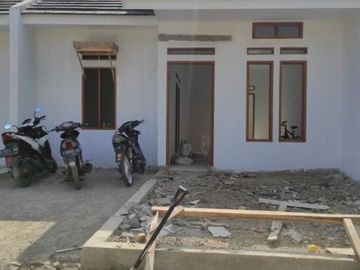 Rumah asri dan nyaman di daerah Cibaduyut Bandung
