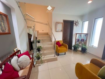 Casa en Venta en Valle Imperial Zapopan