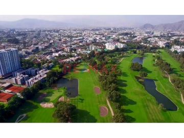 ¡ALQUILER DE CASA EN LA MOLINA, RESIDENCIAL MONTERRICO, ¡UNIFE!
Disfruta de esta amplia casa en una de las mejores zonas residenciales de La Molina,