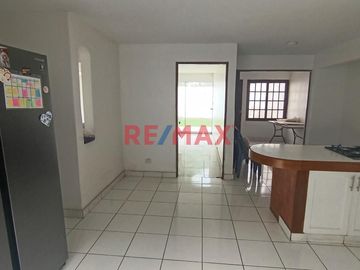 ¡ALQUILER DE CASA EN LA MOLINA, RESIDENCIAL MONTERRICO, ¡UNIFE!
Disfruta de esta amplia casa en una de las mejores zonas residenciales de La Molina,