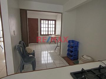 ¡ALQUILER DE CASA EN LA MOLINA, RESIDENCIAL MONTERRICO, ¡UNIFE!
Disfruta de esta amplia casa en una de las mejores zonas residenciales de La Molina,