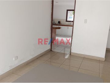¡ALQUILER DE CASA EN LA MOLINA, RESIDENCIAL MONTERRICO, ¡UNIFE!
Disfruta de esta amplia casa en una de las mejores zonas residenciales de La Molina,