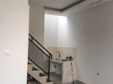 SofyanAG Rumah Mungil 2 Lantai Murah Beji